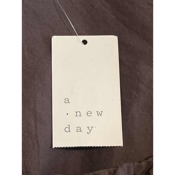 A New Day Brown Sleeveless Top Size Medium - Picture 6 of 8